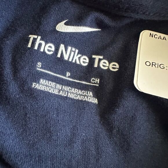 NWT NIKE Unisex Blue Short Sleeve 2023 Peach Bowl NCAA Ole Miss Univ - Size S - Picture 4 of 6